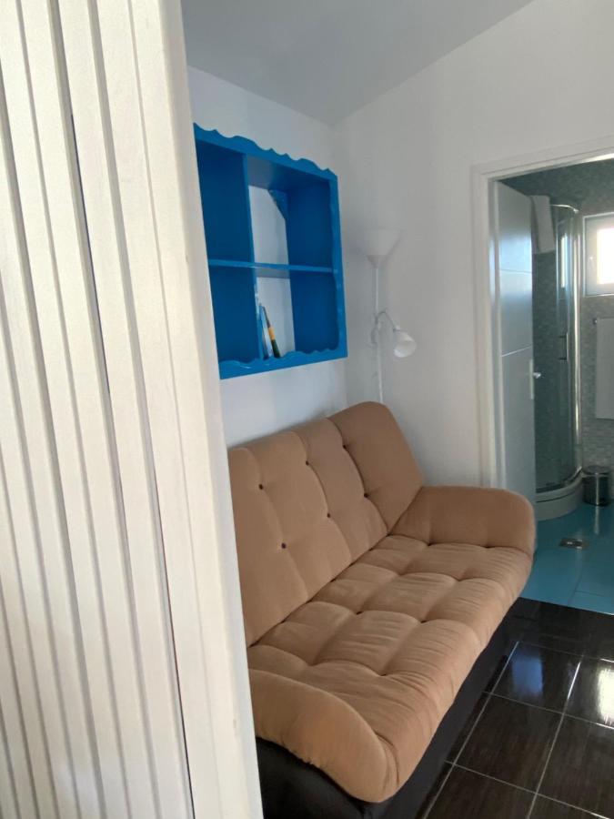 Sara Apartments Baška Voda Buitenkant foto