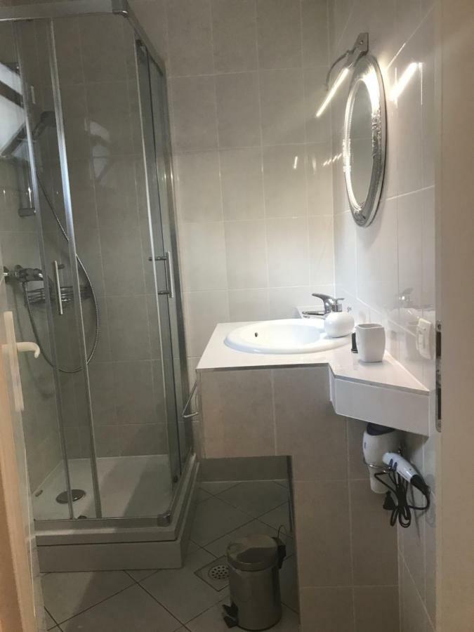 Sara Apartments Baška Voda Buitenkant foto