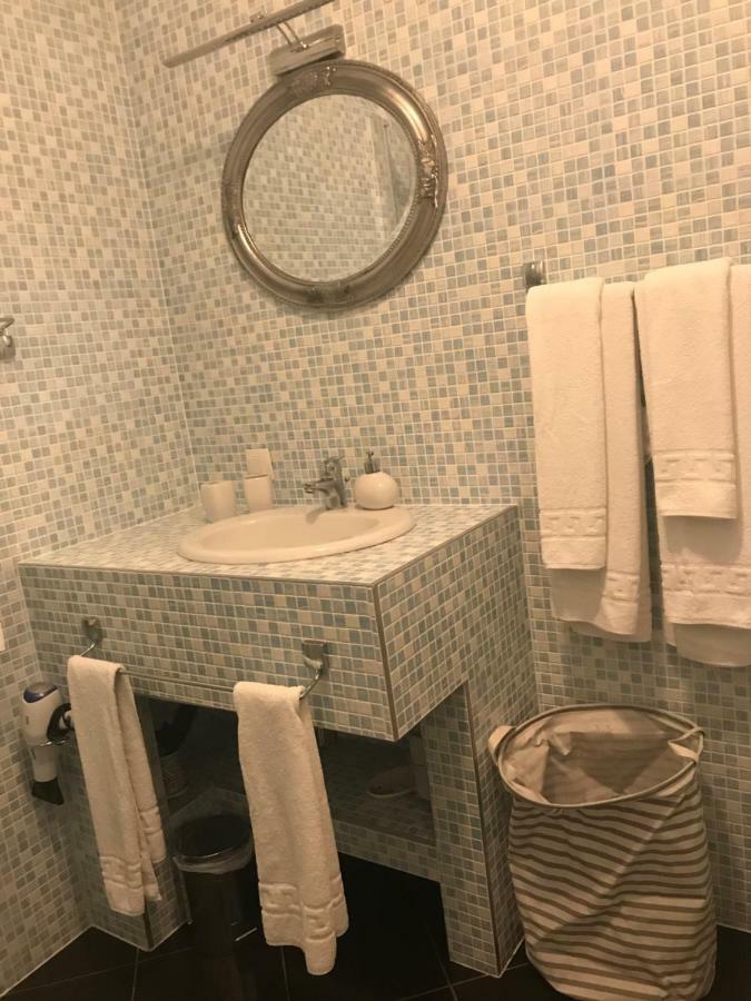 Sara Apartments Baška Voda Buitenkant foto